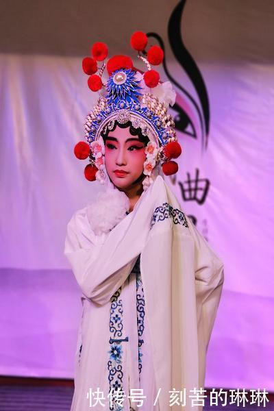  节目|贺家土小学戏曲节目《断桥》入围全国赛