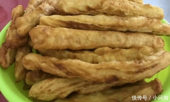 做饭|有个不会做饭的母亲是什么感受?网友:第1次吃食堂差点哭出声!