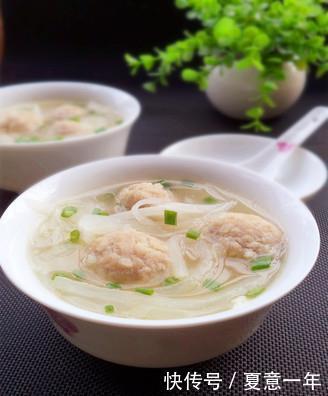 营养|白萝卜肉丸汤这样做真好吃,既简单又营养,每次做都不够全家人吃