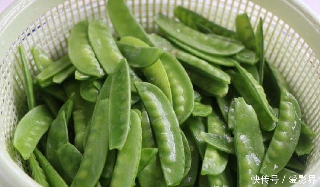  上桌|秋天女儿最爱的素菜，便宜又营养，1周准吃3回，上桌两三下吃光