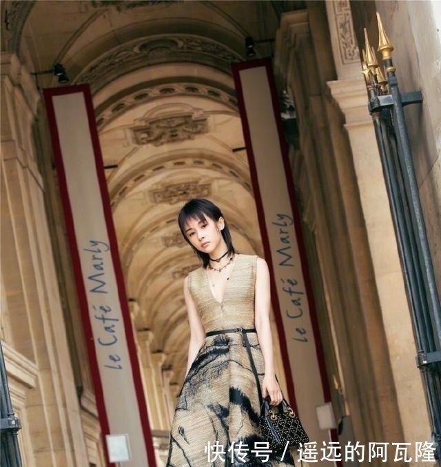 挑选|初入职场女生，如何挑选第一件“年会裙”？跟着明星这样穿，超美