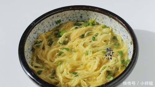 土豆|土豆如此做,柔软香嫩,是菜又是饭,快手早餐,它是首选