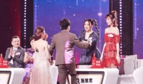 嘉宾|火了10几年的“相亲节目”,没想到全是拖,女嘉宾身份让人反感