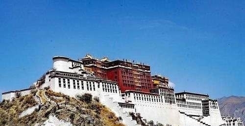  城市|这座日光城是世界上海拔最高的城市之一，备受中外游客喜爱