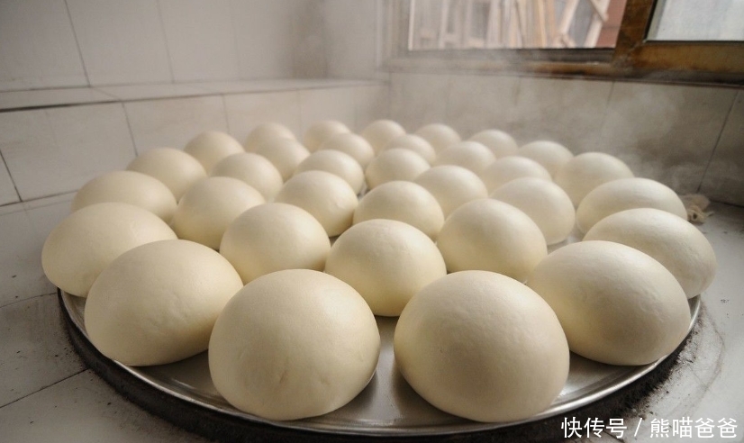 松软|发面,外行只用酵母!牢记4点,20分钟发满盆,松软香甜不发酸