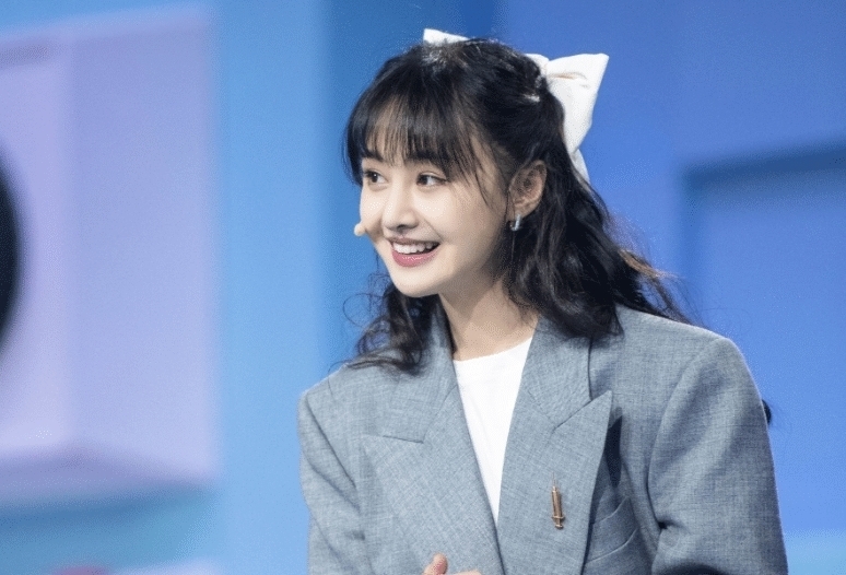 喜欢|刚参加完《王牌》,薇娅首档常驻综艺开播,第一期嘉宾就让人喜欢