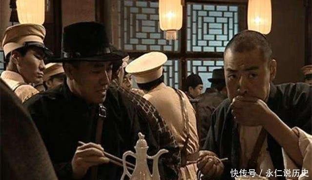 八路军|从《亮剑》看抗战时期八路军的饮食,罐头加白菜就像过年!