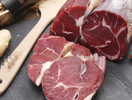 好吃|炖牛肉又烂又好吃的诀窍,加上一点这个,牛肉快速软烂还入味