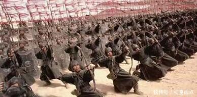 审美观念|秦始皇陵出土国宝,揭开秦人穿衣服的秘密他们原来喜欢这样!