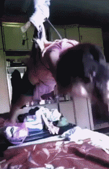 GIF|搞笑GIF:不行,太滑了!咱们别这样玩了!