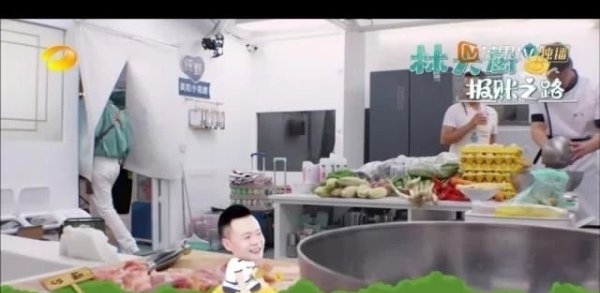 颖上|赵丽颖上《中餐厅》为什么有这么多风波?