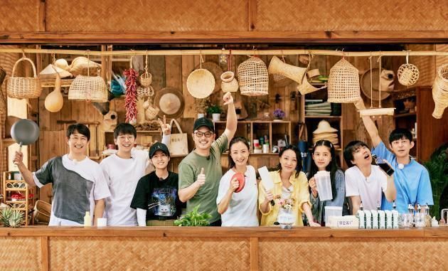 斗地主|向往的生活4败笔频现,嘉宾赶通告斗地主凑剧情,广告冲淡小怡然