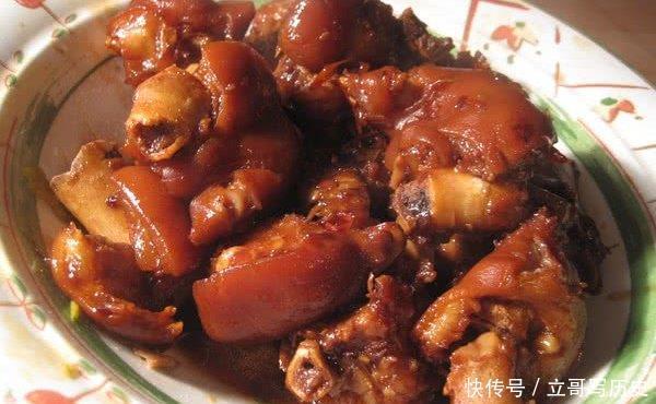 肉制品|为什么买肉的时候有猪蹄,没有牛蹄羊蹄?肉贩子告诉你实情