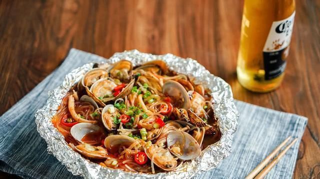 花甲|人气火爆的花甲粉,在家也能做,十分简单,比外面做的还好吃