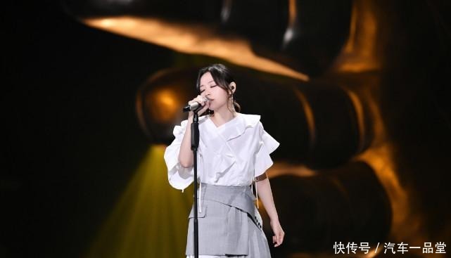 入谢霆锋战|《好声音》迎来漂亮女学员,去年冠军发文支持,还曾和张靓颖PK过