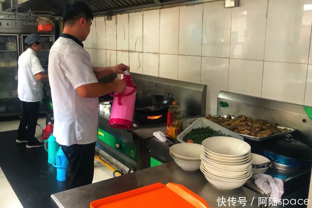 碗面|难怪这碗面会被列入非物质文化遗产名录,确实是不同凡响的美味