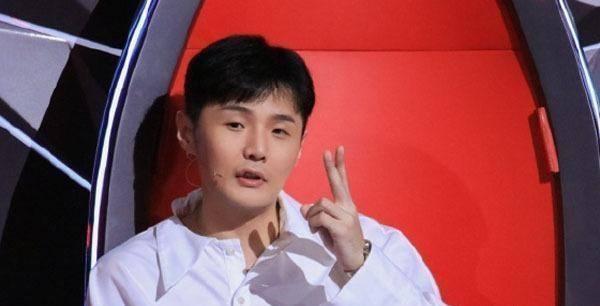  明星导师|新一季的《中国好声音》导师曝光，double李