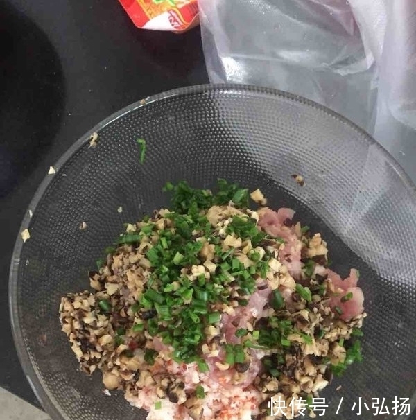 饺子馅|调饺子馅时,万万不要直接放油,多加这1步,不管啥馅都很香