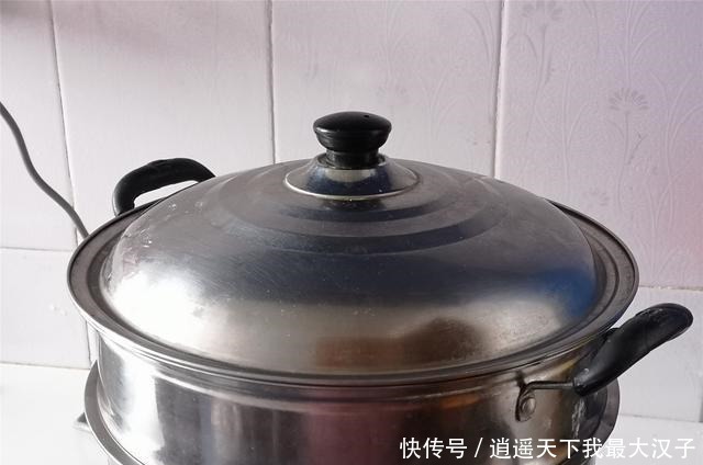 土豆|过年大鱼大肉吃多了,还是素菜舒服,蒸一蒸5分钟上桌,简单好吃