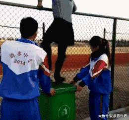 搞笑|搞笑GIF:伴娘在哪里找的真能闹