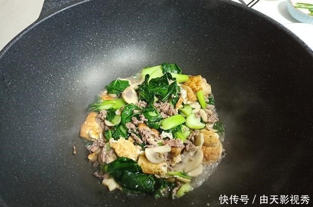 简单|秋天晚餐“二多一少”,天天4个菜准点发朋友圈,网友太实用