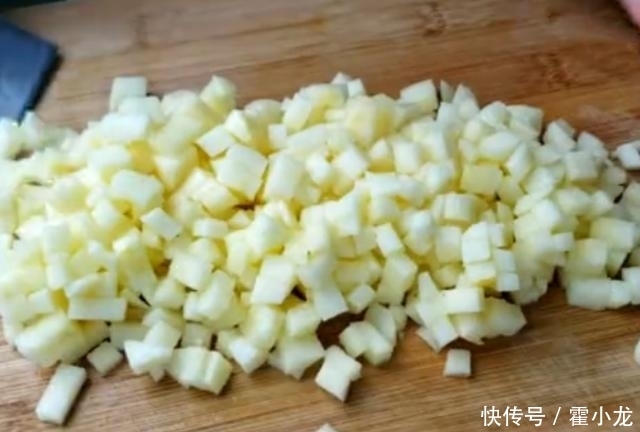  不用|面粉里加2个苹果，不用烤不用烙，柔软拉丝，孩子总是吃不够