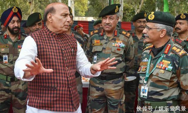 突现|动手前兆已经出现，印度防长返回首都后，前线山谷中突现大批坦克