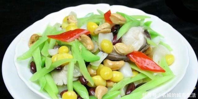 冒烟|炒菜时,等锅冒烟才下菜饭店大厨都搞错了,难怪菜不香没味道