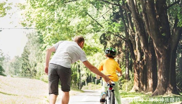  孩子|孩子12岁前，父母一定要告诉他的4个道理，受益一生