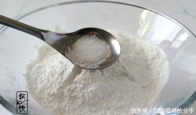 年糕|想吃年糕不用买,教你在家做,一搓一蒸做一锅,成本只需3元钱