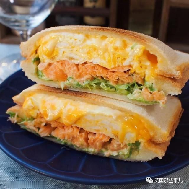  爸爸|霓虹爸爸热爱为家人制作美味菜肴，各种三明治光看着就超诱人
