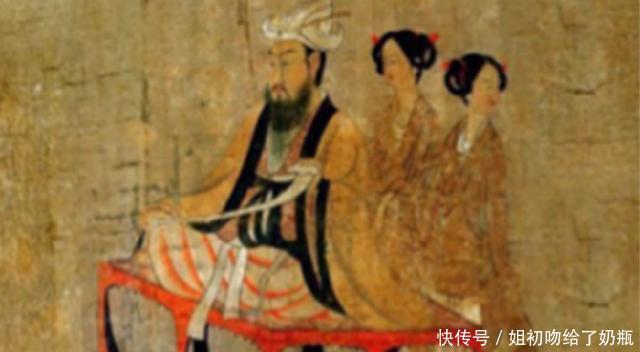 手臂|皇后手臂垂下超过膝盖,生的儿子只知贪玩享乐是真的吗!