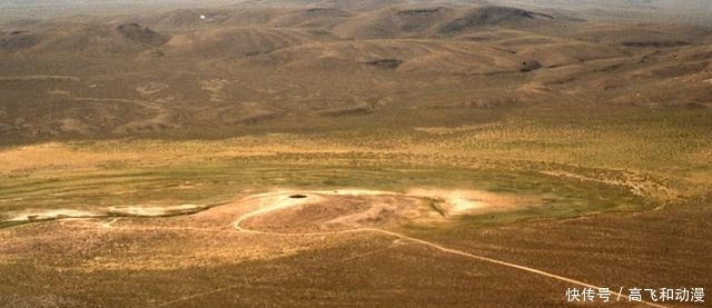 无人机|iPhone掉进滚烫的泉水后录下了令人费解的内容!