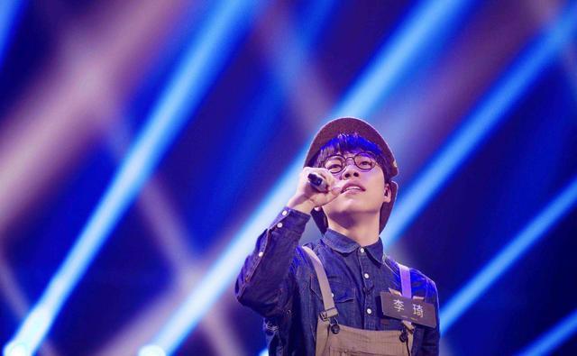  节目|李宇春当《中国好声音》导师，没听出《无价之姐》的她能表现好吗