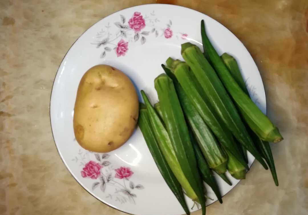 密集|入秋了,来一道秋葵怎样?这样做秋葵,密集恐惧症者慎入哦