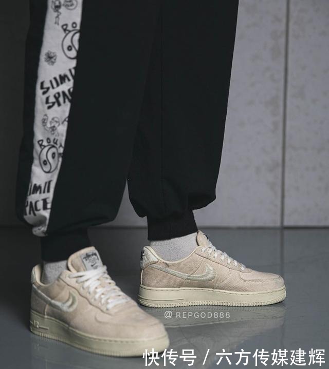 AF1|Stussy x AF1上脚果然香!两双配色你怎么选