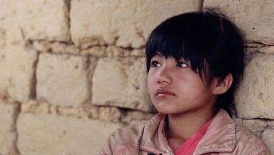 城市|变形记最美农村女孩:被富豪认作干女儿和城市哥哥同住,现状如何