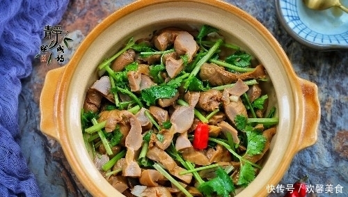  鸡胗和鸡心|此菜下酒又下饭，夏天吃正好，我每周都会做一次，简单又美味