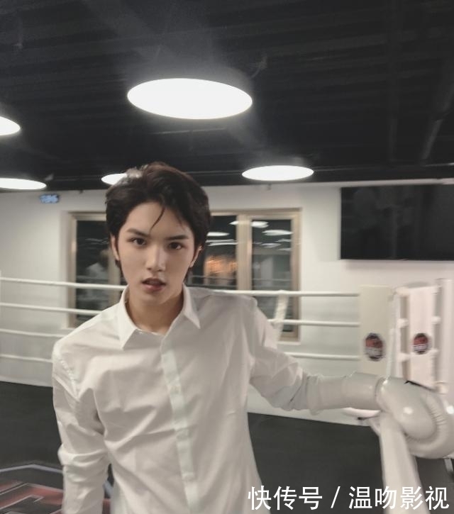 男孩|灵超,毕雯珺,钱正昊,那些没出道的大厂男孩现在怎么样了