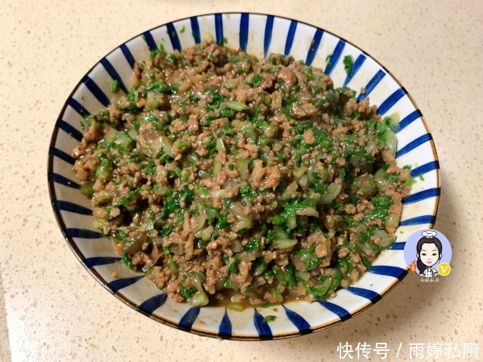 芹菜|秋天吃饺子,韭菜芹菜都不如这个馅,2块钱一把,鲜香味美特好吃