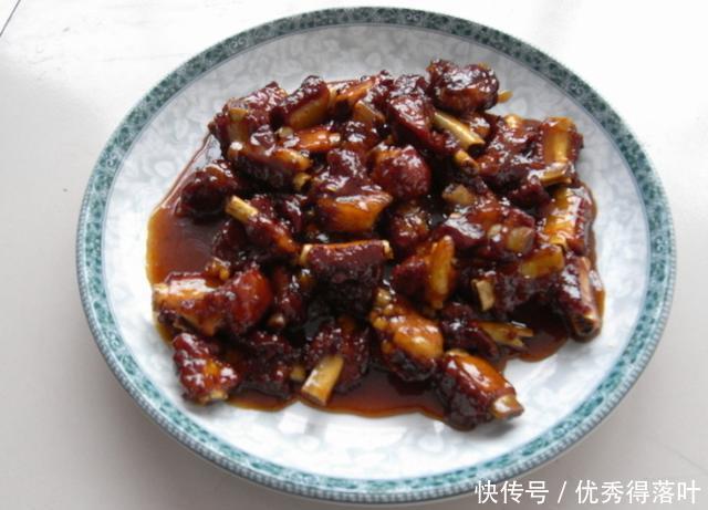 简单|排骨做法有很多,你喜欢怎么搭配呢喜欢吃什么口味的呢