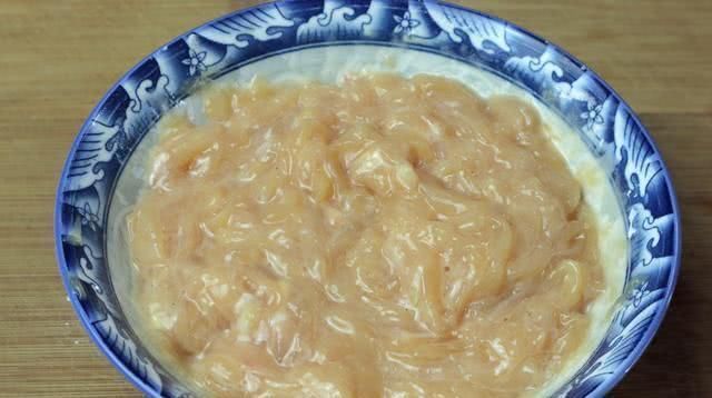 饺子皮|饺子皮别只会包饺子,教你特色新吃法,比包子简单,比饺子好吃