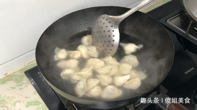  简单|早餐如此做，比馒头包子都简单，不用发酵不用等，出锅3碗不够吃