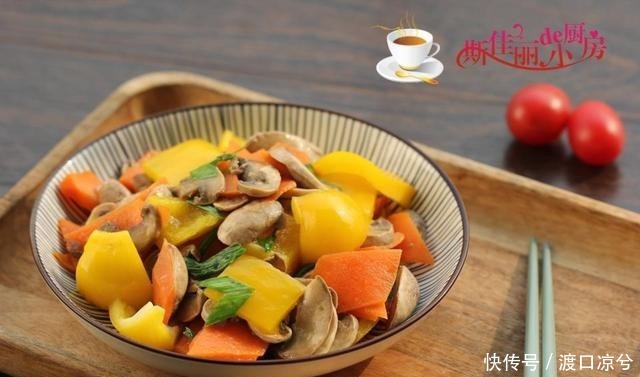 入少许盐调味|这年头吃啥都不如吃素,推荐8道素菜,清肠降脂比大鱼大肉受欢迎