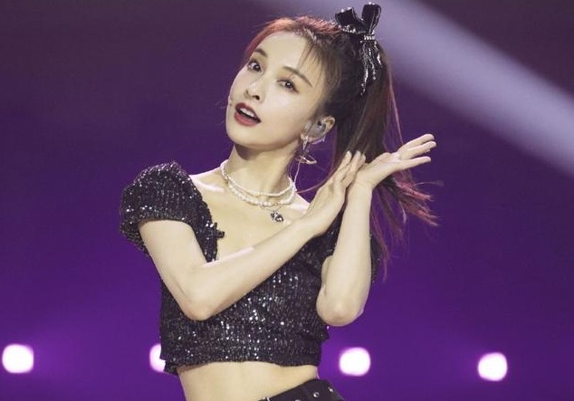  吴昕|快乐家族做客《向往4》，吴昕过于活泼，意外说出何老师的小秘密