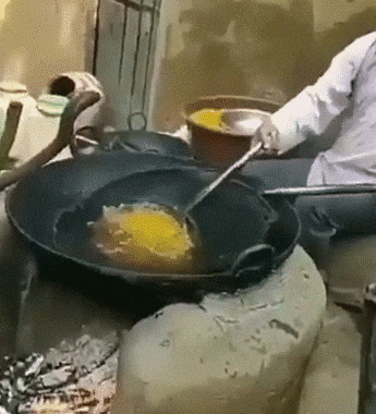 搞笑|搞笑GIF:现在都流行划船送餐,没两把刷子你都不敢上船