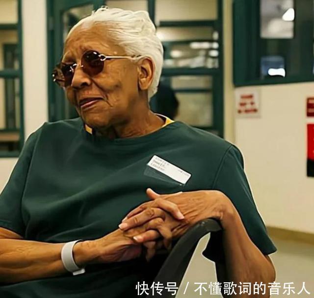 希望|90岁老太盗窃珠宝60年,用过32个名字,称只是拿回白人希望我拿的