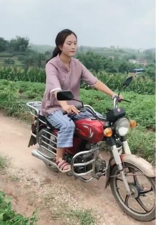 农村|有人说目前农村的大量摩托车需要更新，这里面释放出什么信号？