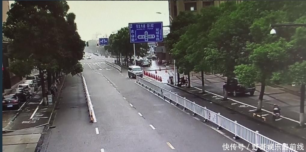  视线|违停车遮挡视线，引连环碰撞事故