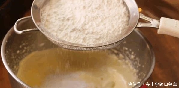 不用|网红粑粑糕其实很简单,跟着步骤操作,新手也能会,不用买着吃了